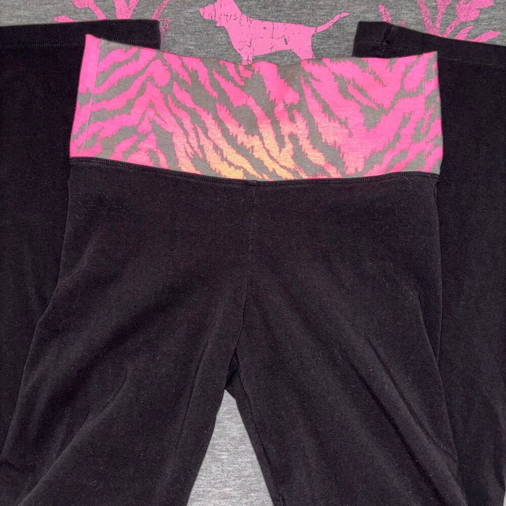 Victoria’s Secret Pink & Gray Zebra Tiger Stripe Foldover Flare Leggings Small - Picture 3 of 12